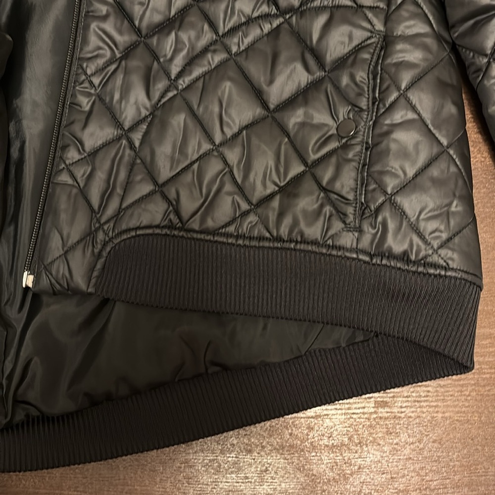 adidas Kids Black Quilted Puffer Jacket - Picture 11 of 16
